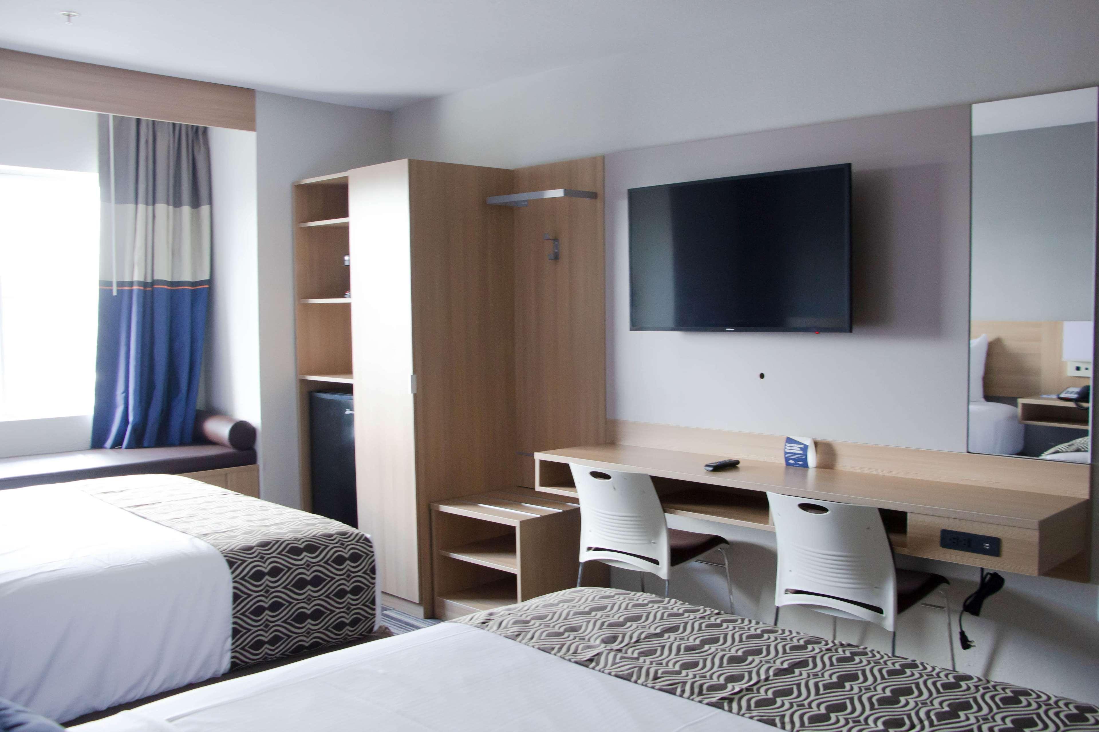 Microtel Inn & Suites By Wyndham Camp Lejeune/Jacksonville Eksteriør bilde